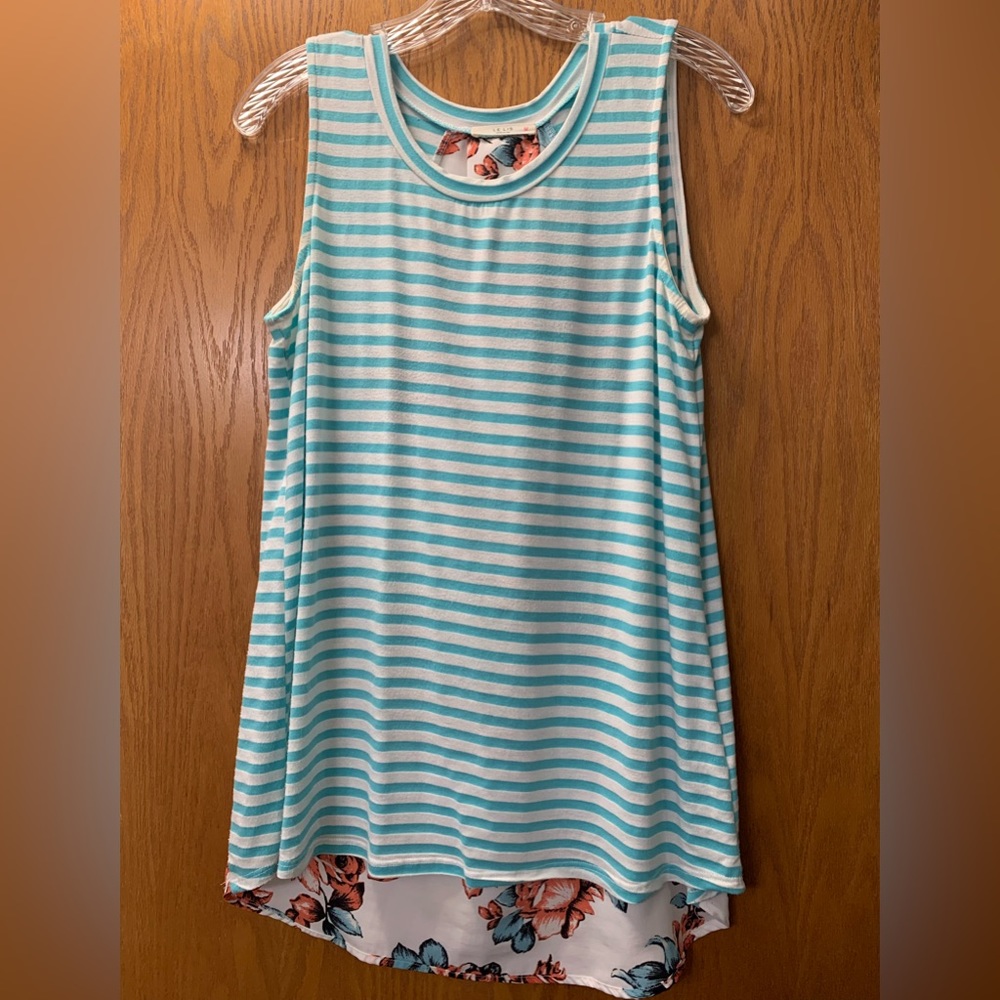 Le Lis stripe & floral split back top